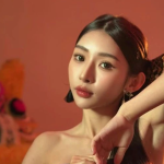 “慢下来的人，走得更远”：那个拒绝短视频时代的女人，年入千万的真相